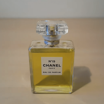 Chanel No19 EDP 50ml  - LAMOON.VN