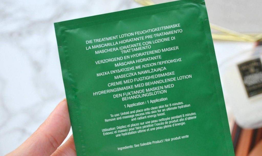 La Mer Treatment Lotion Hydrating Mask ôm sát mọi đường nét của khuôn mặt